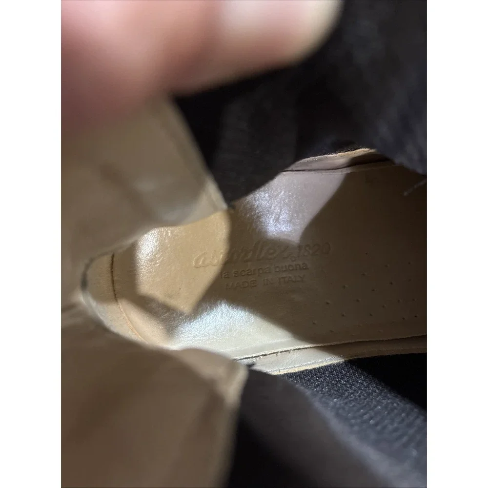 astorflex chelsea boots Size 13